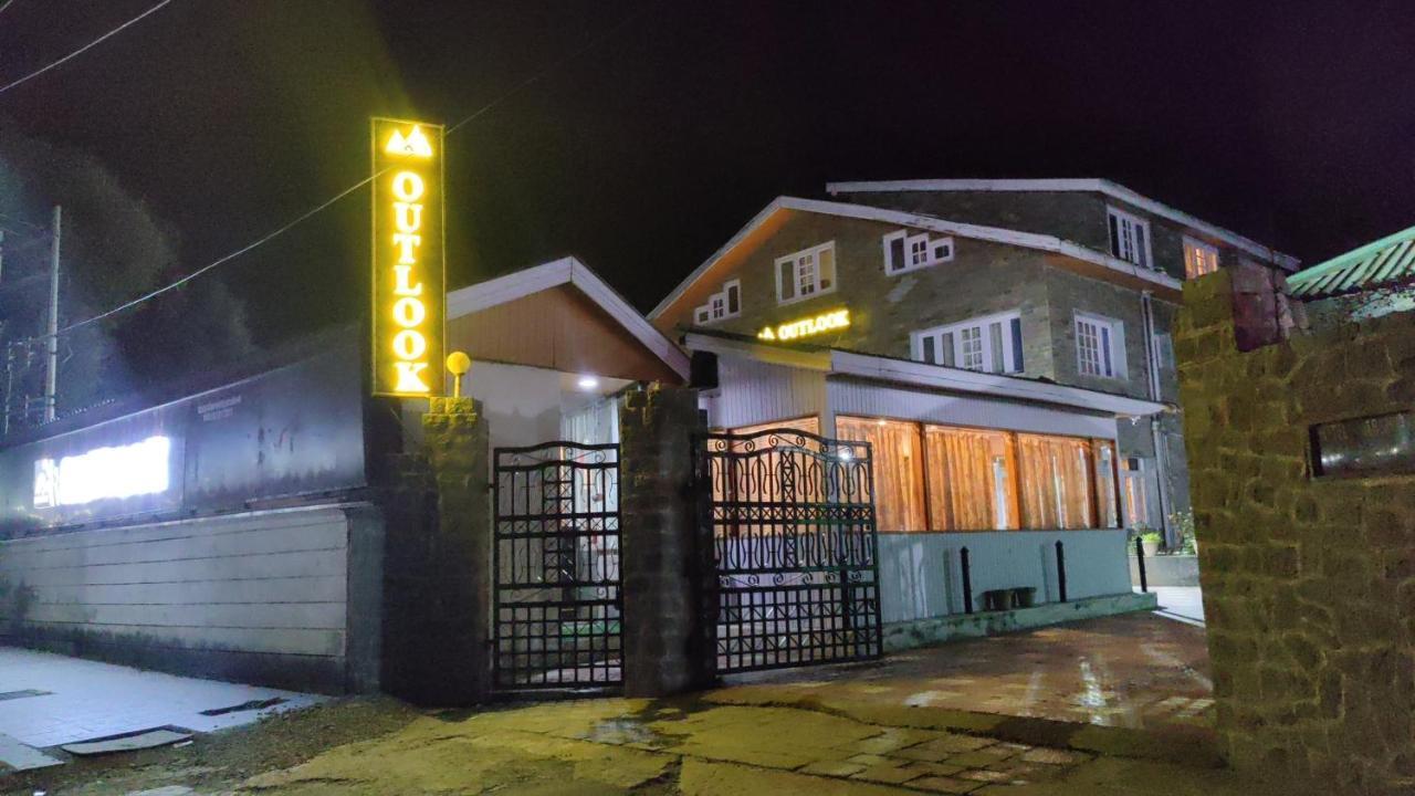 Pahalgām Hotel Outlook מראה חיצוני תמונה