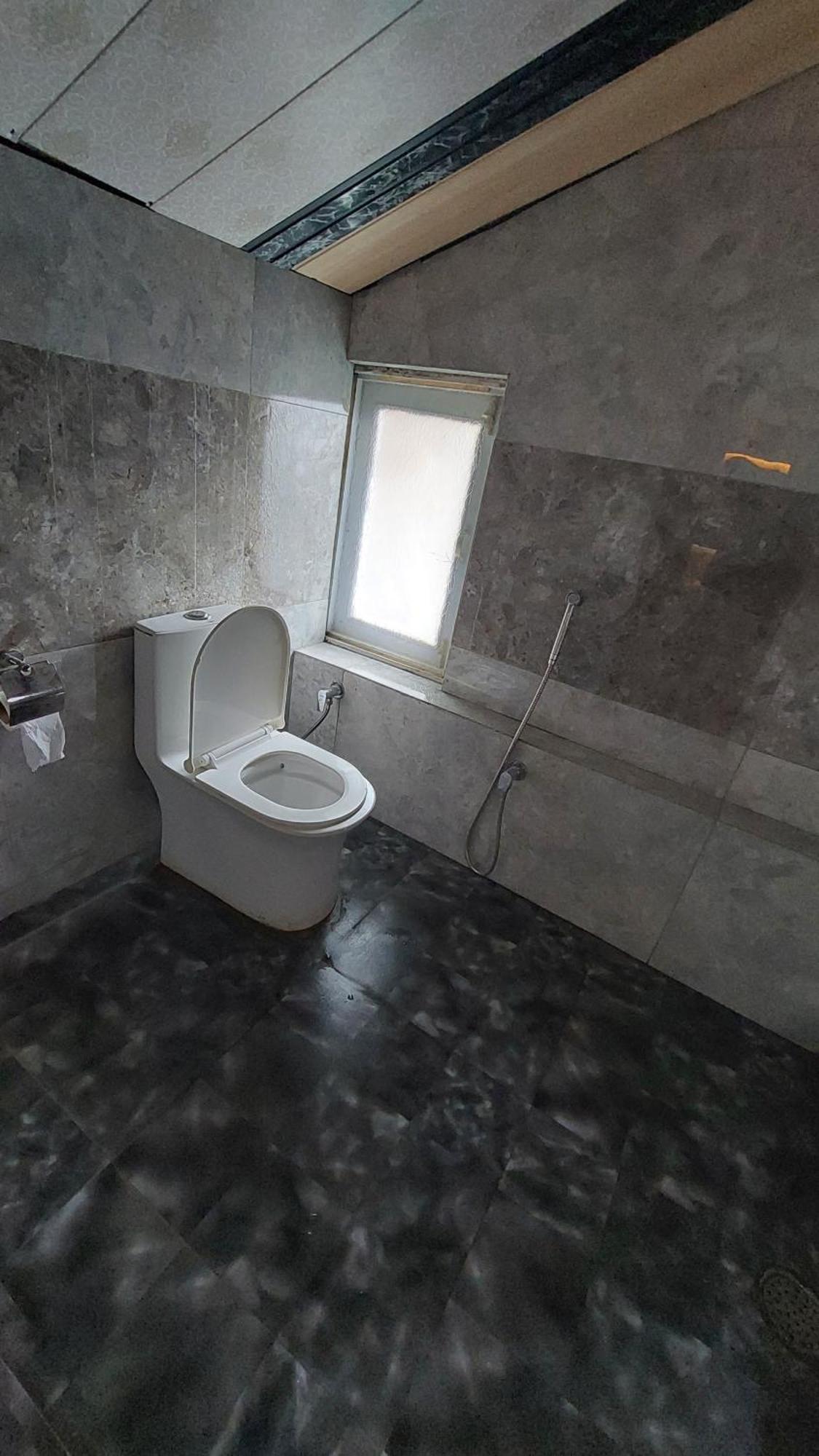 Pahalgām Hotel Outlook מראה חיצוני תמונה